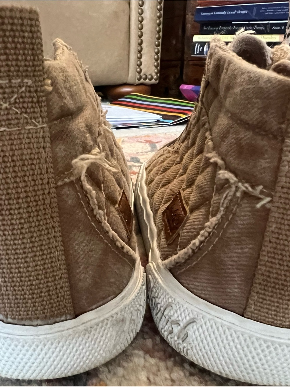 Blowfish Women’s Slip-On Canvas Sneakers in Taupe/Brown 6.5 - Picture 6 of 7